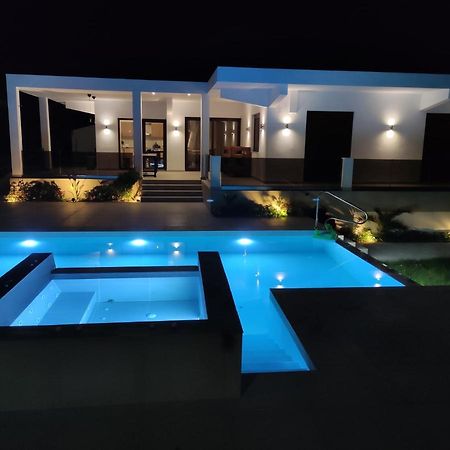 Luxury Villa Anemone With Private Pool Pastida ภายนอก รูปภาพ