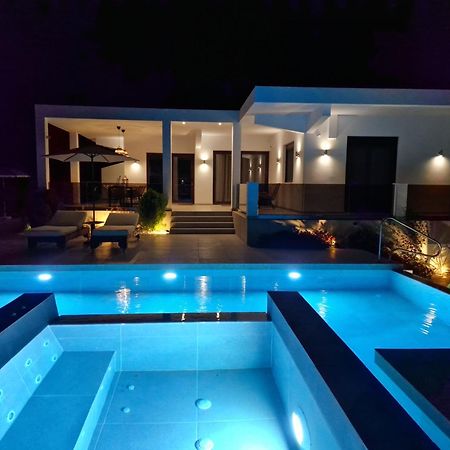 Luxury Villa Anemone With Private Pool Pastida ภายนอก รูปภาพ